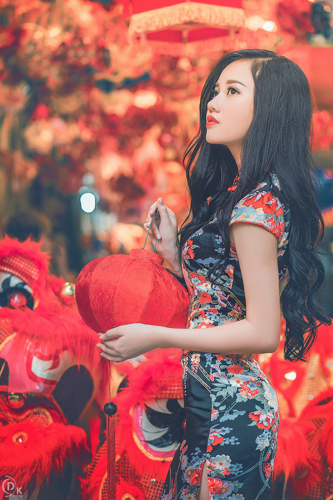 艳妇乳肉豪妇放荡ⅰ第一集